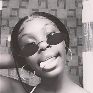 Meet your Posher, Ashante